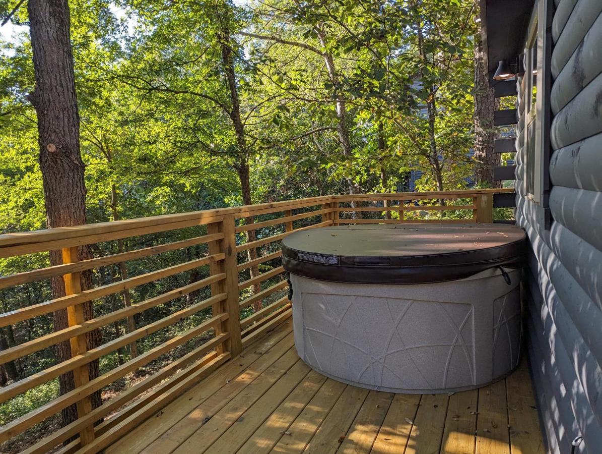 Apartamento Cabin #6 With Hot Tub Deck And Sunset View At Loblolly Pines Eureka Springs Exterior foto